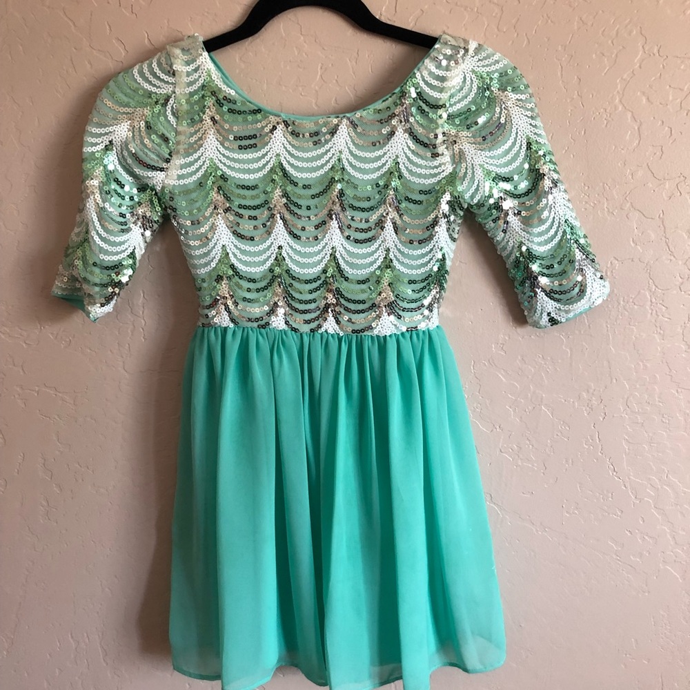 Poppies & Roses Girls Mint Sequined Formal Dress
